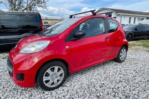 Peugeot 107 1.0 68CV 3p. Plaisir