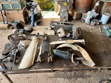 PEZZI MOTO D’EPOCA E PIAGGIO