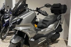 Sym ADX 300