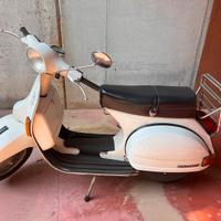 Vespa 125 px