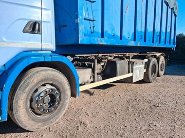 Scania 124C - Ribaltabile con gancio (senza cassa)