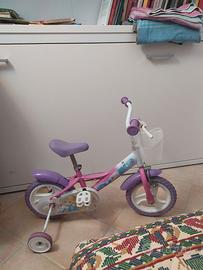 Bicicletta per bimba da 3 a 5 anni. In buono stato