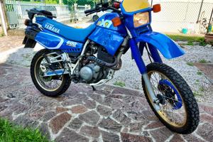 Moto YAMAHA 2KF XT600