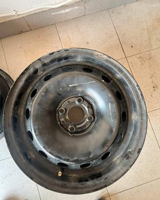 Cerchi in ferro fiat 15”