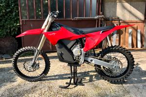 Stark Varg MX 1.0 80 cv 2025