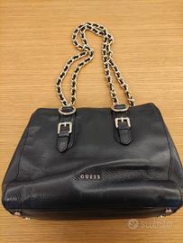 Borsa nera in pelle Guess