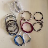 Lotto bracciali donna vari modelli