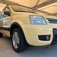 FIAT PANDA CLIMBING