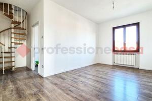 Appartamento Renate [Cod. rif 3205168VRG]