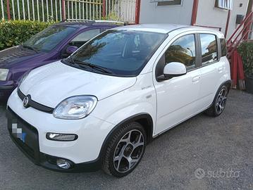 Fiat Panda 1.0 FireFly S&S Hybrid Sport