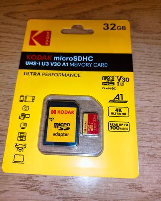 Micro SD 32 gb con adattatore. 
