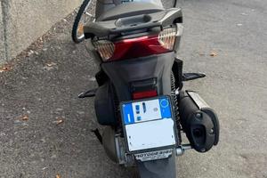 Scooter Sh 300