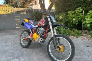 XR600R UNICA con AVVIAMENTO ELETTRICO POCHI KM