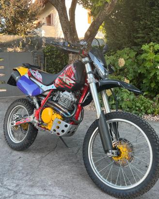 XR600R UNICA con AVVIAMENTO ELETTRICO POCHI KM