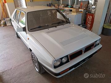 Lancia Delta HF Integrale 16V 1990