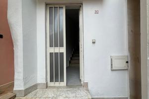 S/indipendente 80 mq, m3 vani - vitulazio