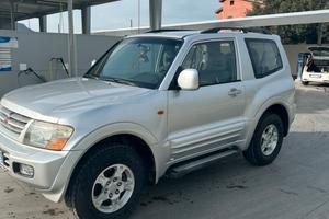 Mitsubishi pajero gls 2.5 116cv