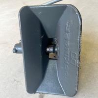 Campana auto agganciante per camion