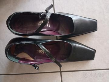 scarpe in vera pelle con tacco 