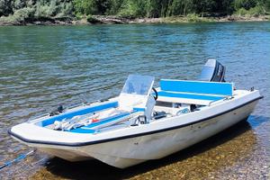 trimarano 4 metri