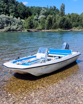 trimarano 4 metri
