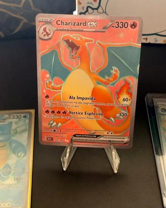 Carta pokemon Charizard ex 183/165 del set 151
