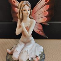 statuetta da collezione Fairy Land dipinta a mano 