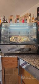 vetrina frigo da banco