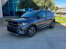 Volkswagen T-Cross R-Line 115cv possibilità nolegg
