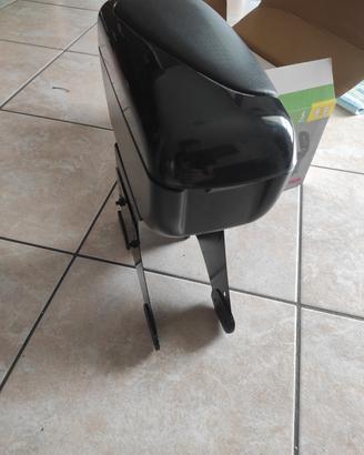 poggia gomito per auto