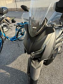 Yamaha X-Max 300 2018