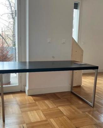 Tavolo moderno + sedie