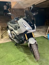 Honda xadv 750 2025