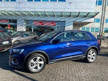AUDI Q3 35 TFSI S tronic Business Advanced