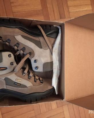 Scarpone da trekking AKU Billy Kid GTX color sabbi
