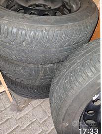 Gomme usate  ( Ford Ecosport)  con cerchi