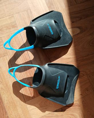pinne nuoto speedo