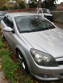 Opel Astra H GTC 1.8