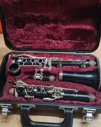Clarinetto datato nuovissimo per amato