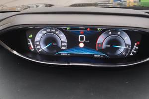 PEUGEOT 3008 BlueHDI 130 Allure  