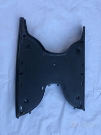 Carena cover sottopedana aprilia scarabeo