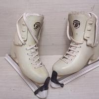 pattini per ghiaccio 