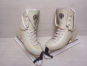 pattini per ghiaccio 