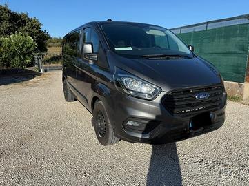 Ford Transit Custom 300 2.0 EcoBlue Hybrid 130 PC-