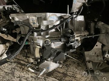 CAMBIO MANUALE RENAULT/NISSAN H4DF4 6 MARCE