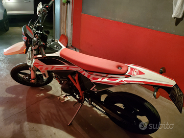 Motard 125