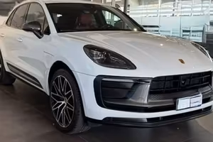 Porsche Macan T