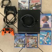 PlayStation 4 slim 1TB +due controller+6 giochi