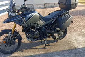 Suzuki v strom 1050 DE