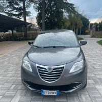 Lancia ypsilon 2015 NEOPATENTATI